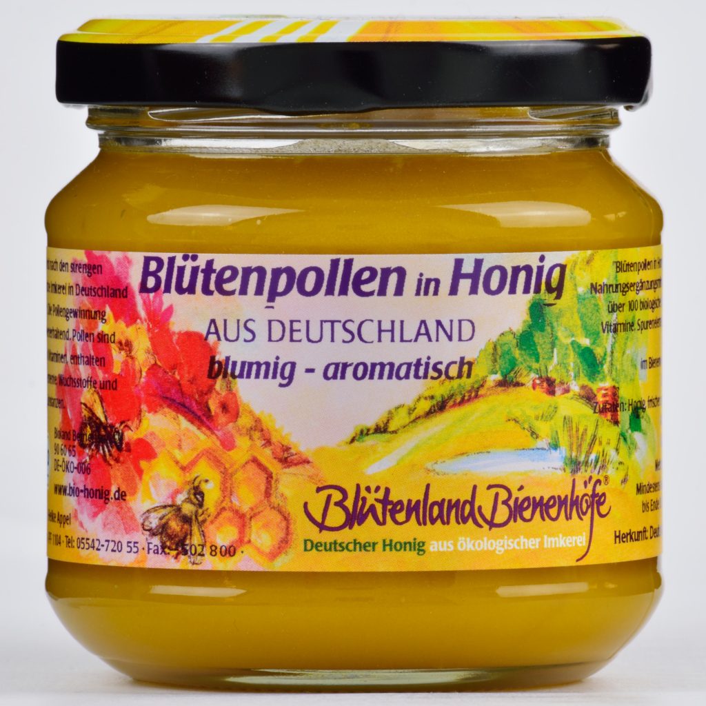 250 g Glas von Bioland Blütenpollen in Honig. Zu sehen im schönen Etikett und von außen sichtbar die köstliche goldene Honigmischung.