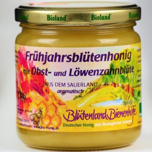 Frühjahrsblütenhonig mit Obst- und Löwenzahnblüte